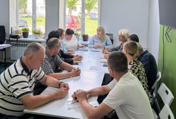 Виїзна нарада щодо соціальної підтримки населення у Роганській громаді Харківщини